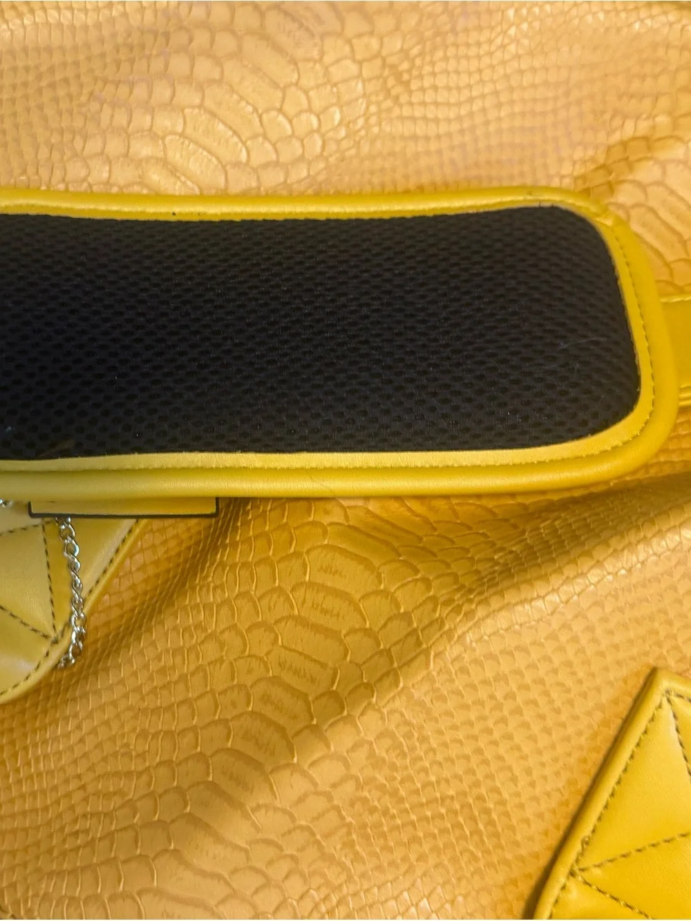 Tote&Carry t&c mustard